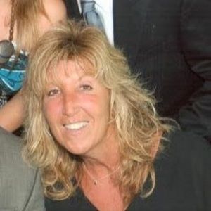 Meet your Posher, Lorraine